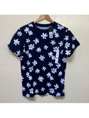 Navy Floral Print Tee with White Flowers